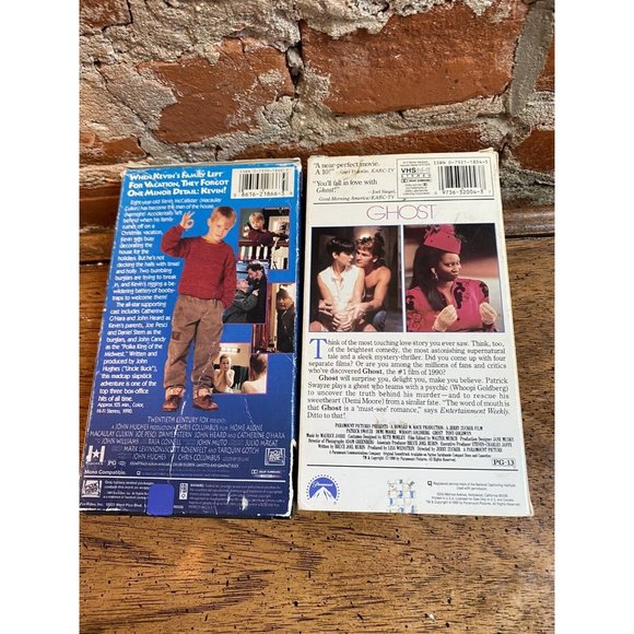Classic Home Alone , & Ghost Pre-Owned VHS Lot of 2 - Picture 2 of 2